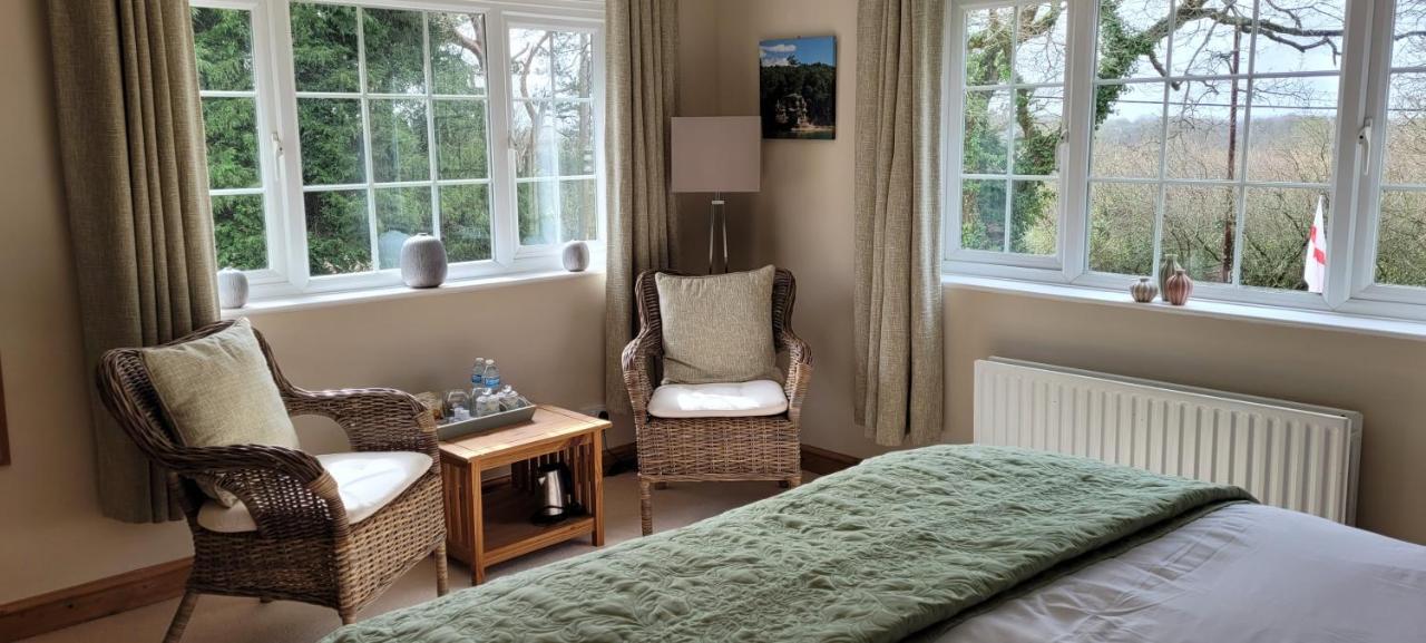 Ha'Penny Acre Bed and Breakfast Sherfield English Eksteriør billede