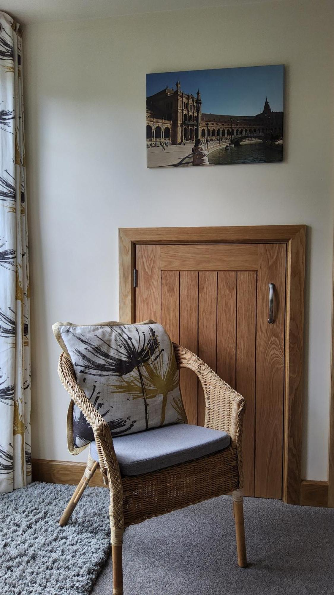 Ha'Penny Acre Bed and Breakfast Sherfield English Eksteriør billede